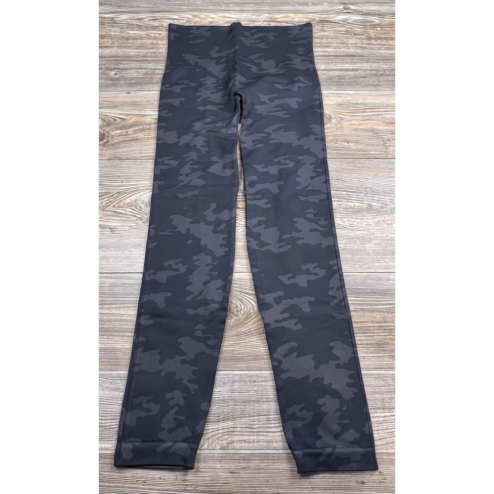 Spanx Look At Me Now Seamless Camo Leggings Black Grey Athleisure Womens Size L‎